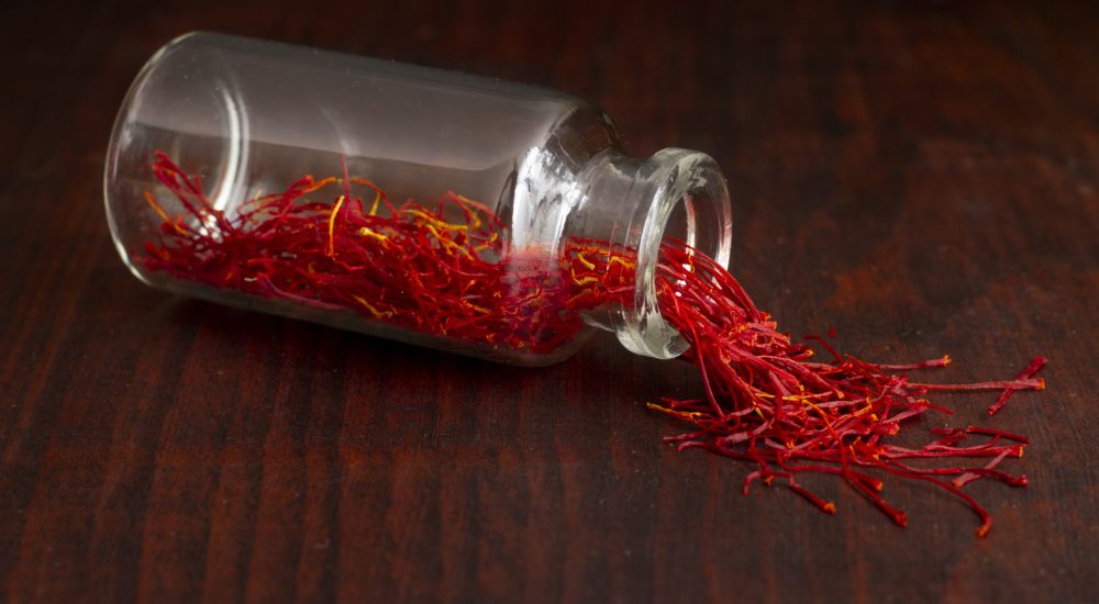 aromatic-saffron-still-life-arrangement
