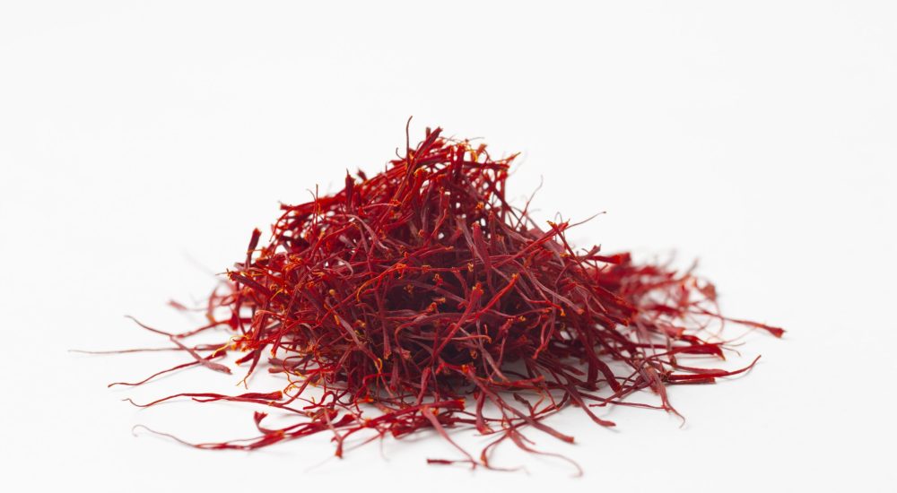 saffron-spice-still-life-composition (1)
